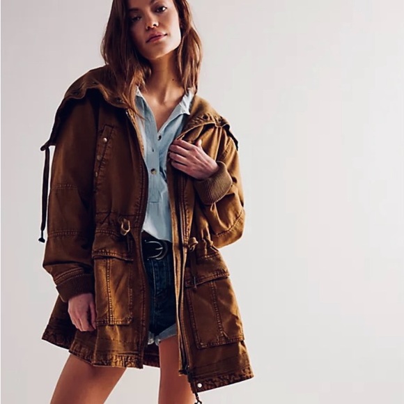 We The Free Surplus Future Parka- BRAND NEW w tags - Picture 2 of 6